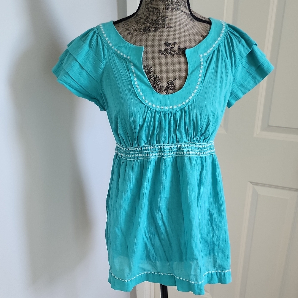 Women's Teal Top